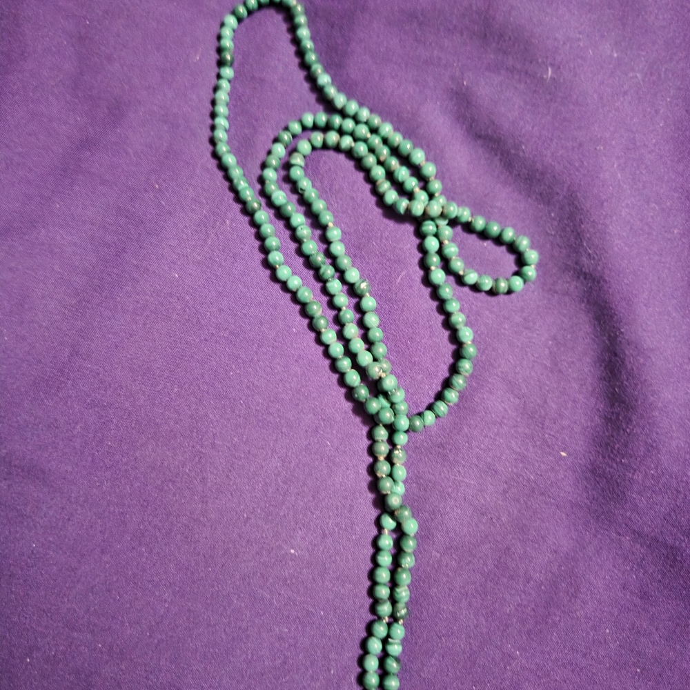Elegant Green Beaded Necklace
